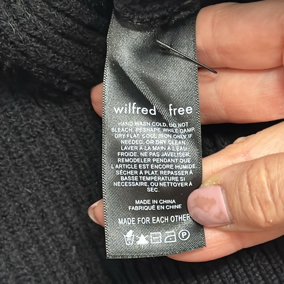 Aritzia Wilfred Black Knit Ribbed Unwind Cardigan Size S - Picture 9 of 11